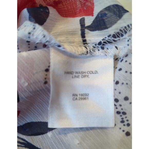 Alfred Dunner women's size 14 Sheer Button up Blouse 3/4 sleeves Red Navy Floral - Picture 5 of 6